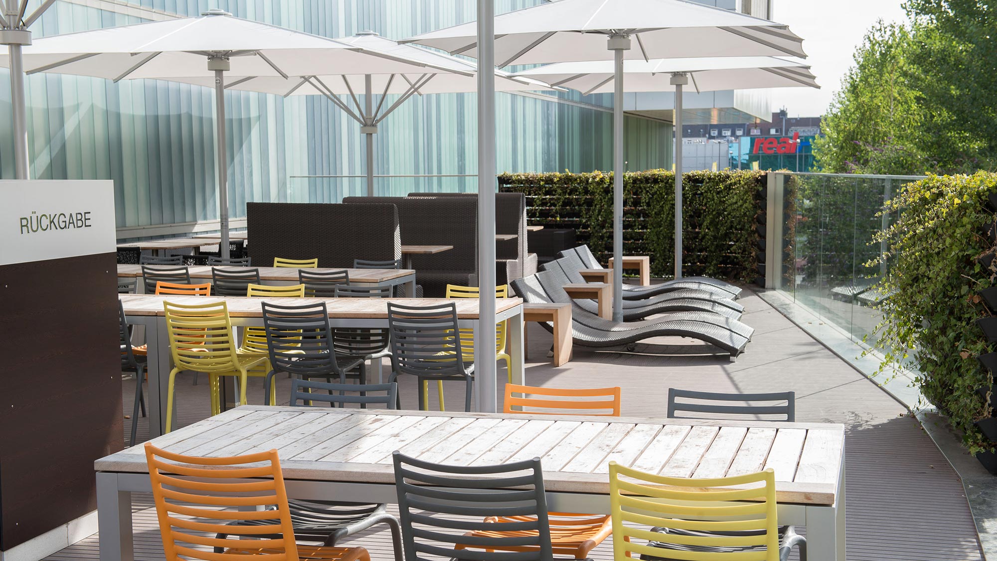 Foodcourt Bilk Satt Terrasse Aussengastronomie